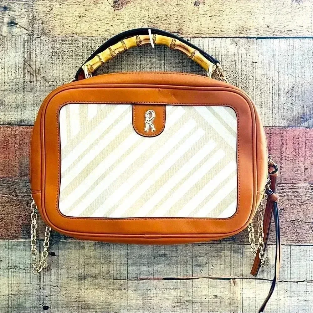 Roberta Di Camerino Italian Leather Camera Case Style With Chain Crossbody Strap